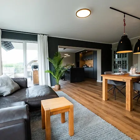 Mit Panoramablick Naehe Nuerburgring * Virneburg
