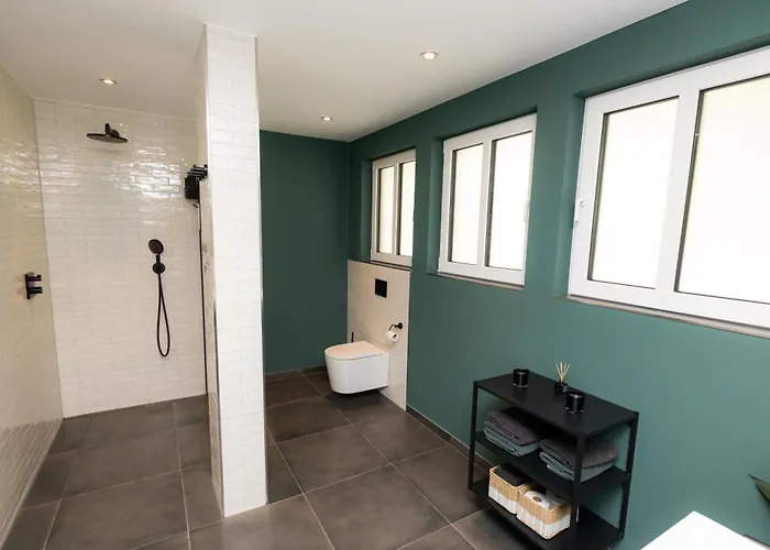 Mit Panoramablick Naehe Nuerburgring * Virneburg